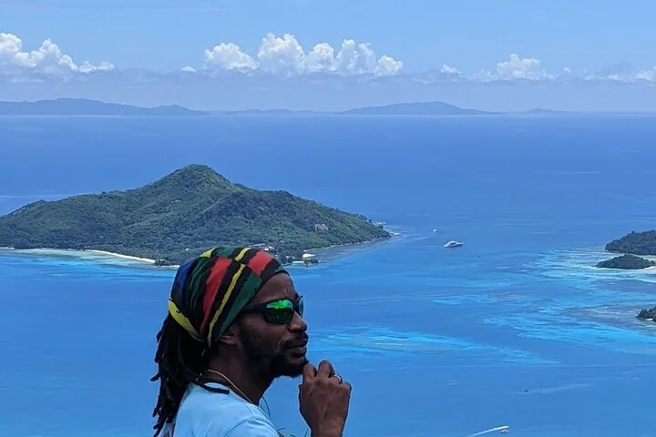 Tour de Mahé avec guide agréé