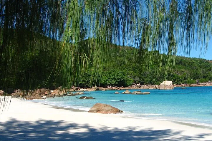 Praslin et La Digue : excursion d'une journée (groupe)