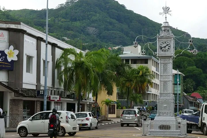 Tour de Mahé : culture et ile, journée avec prise en charge